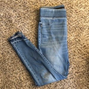 Old Navy Rockstar Jegging with slimming waistband